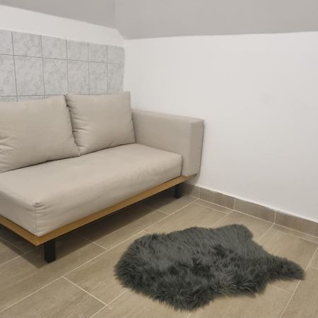 Sosto Apartman Alba Regalǎ Exterior foto