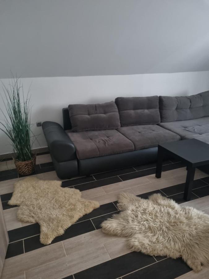 Sosto Apartman Alba Regalǎ Exterior foto
